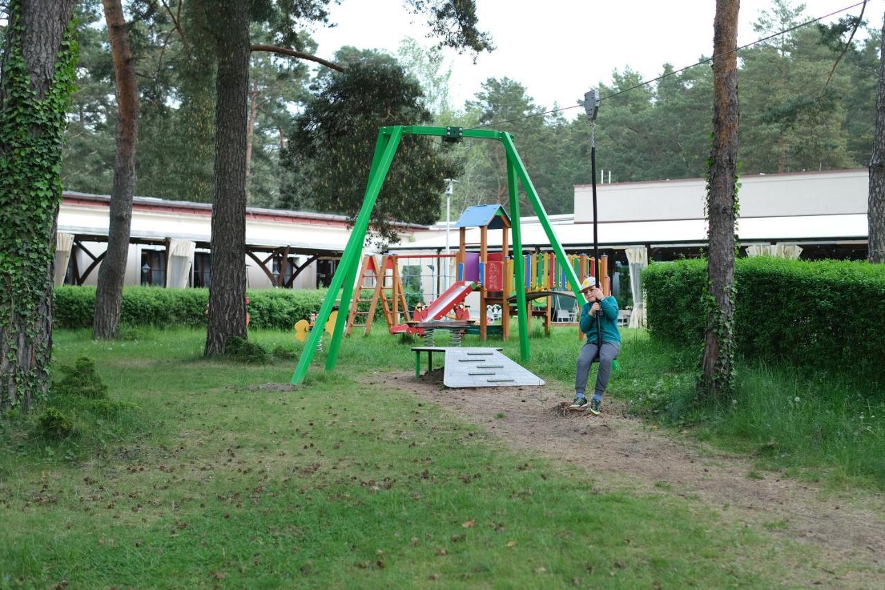 Park Rekreacyjno-Biznesowy Las Woda Wilga Extérieur photo